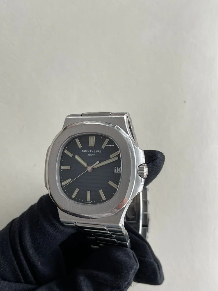 Patek Philippe Nautilus 5711/1A-010